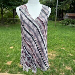 Nick+Zoe V Neck Sleeveless Silk Blouse NWOT